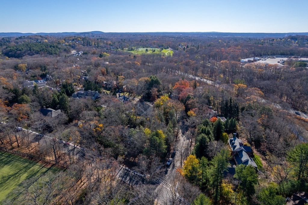 320 Woodland Road Brookline, MA 02467 - Photo 18 of 19 Gallery Image 18