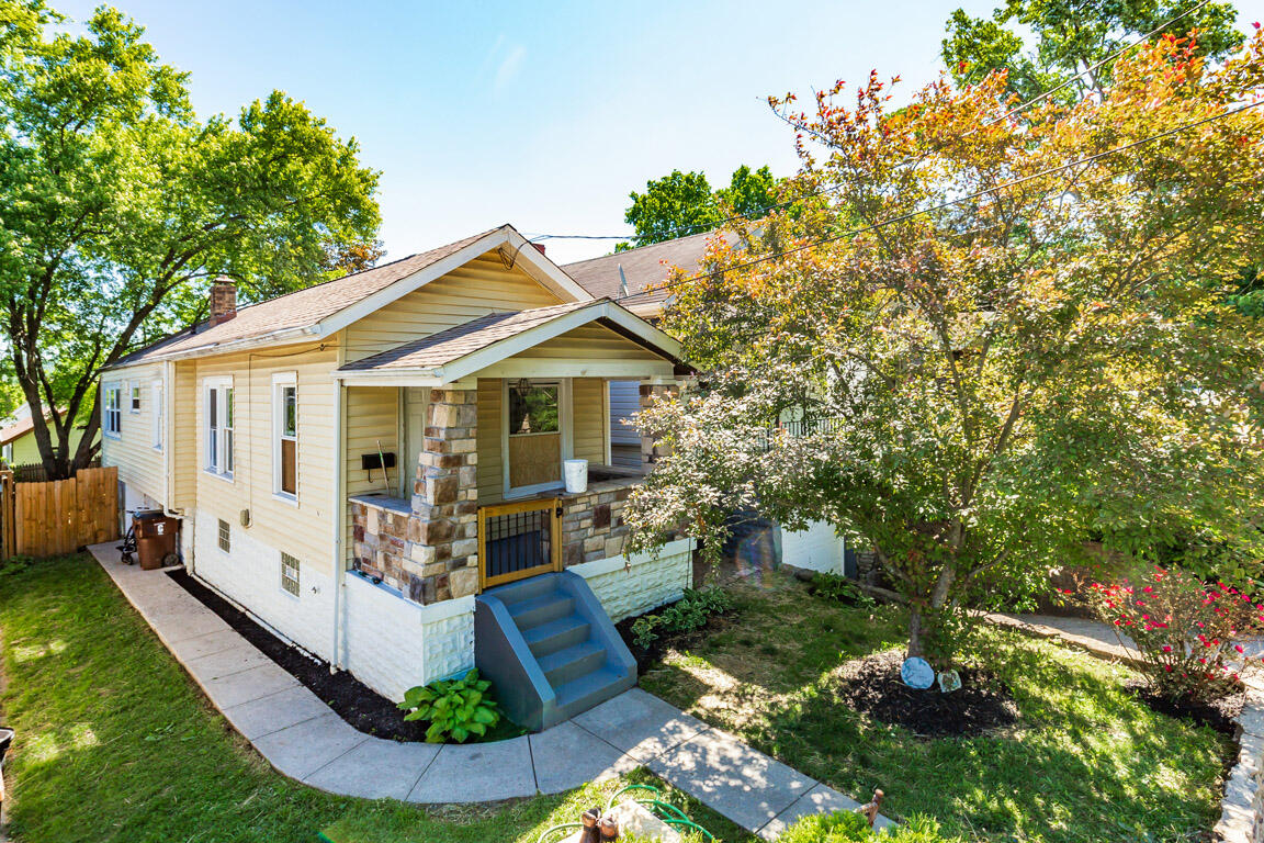 2444 Warren Street Covington, KY 41014 - Photo 1 of 20
