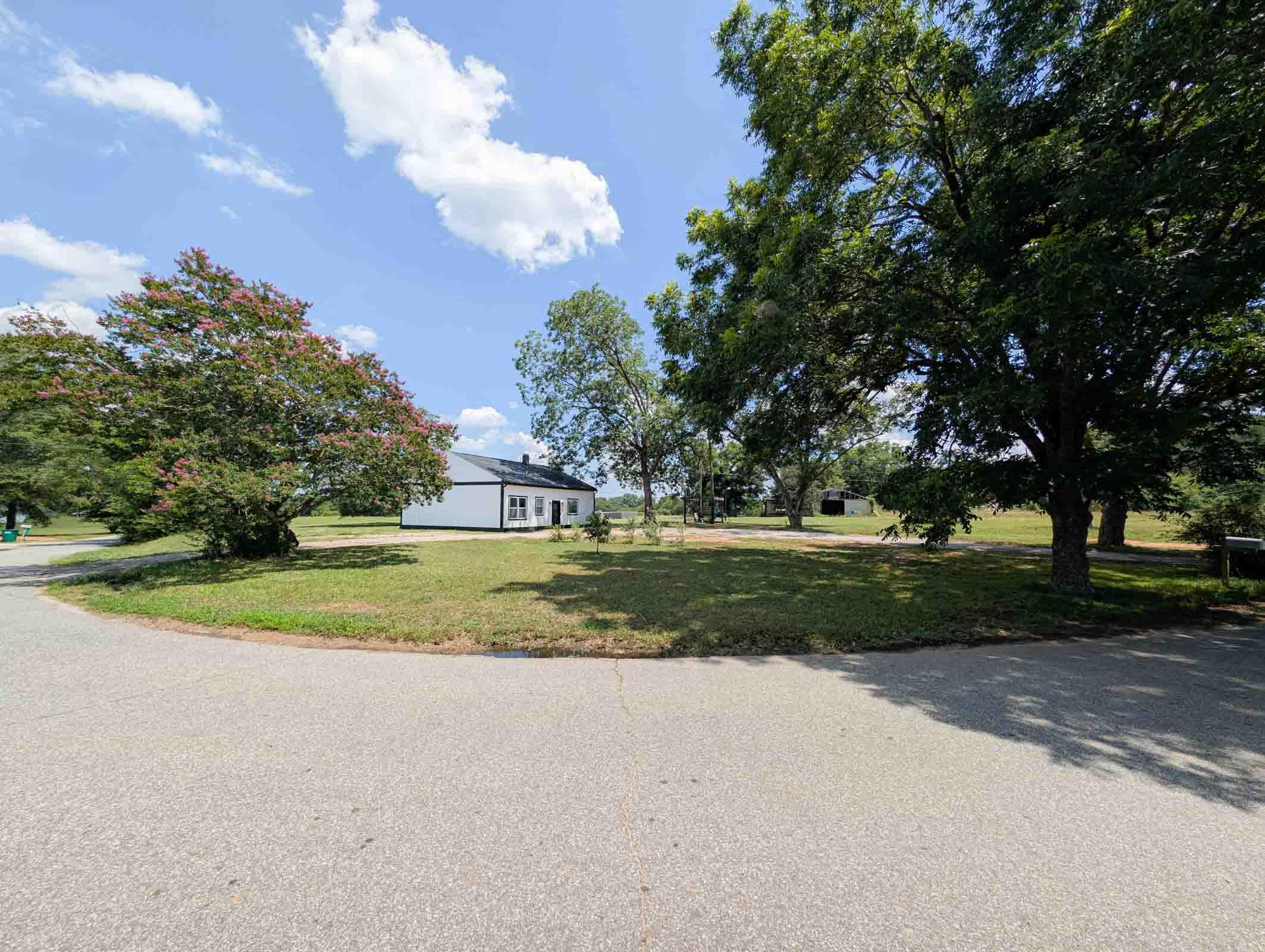 250 State Rd S-42-2493 Pacolet, SC 29372 - Photo 7 of 32