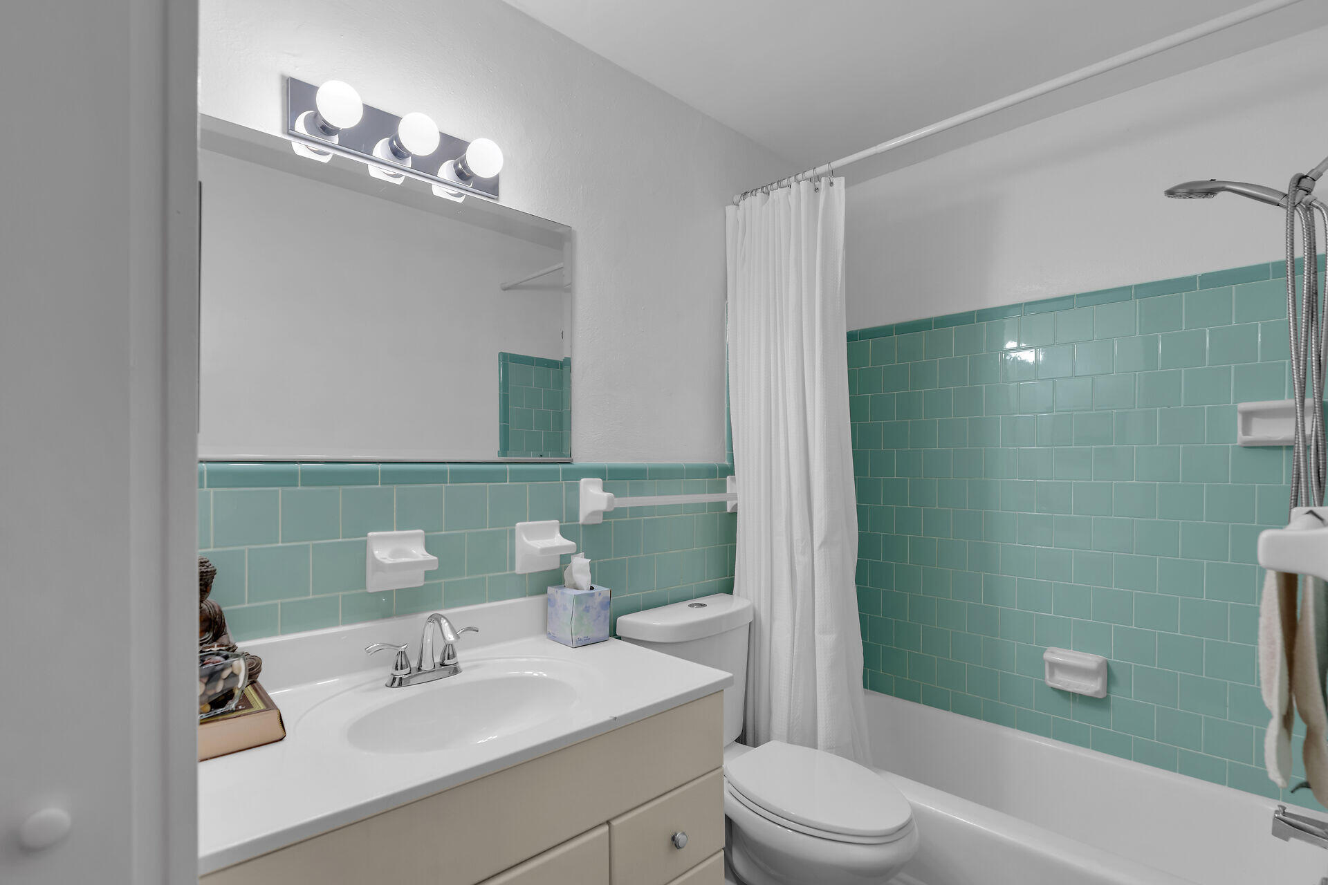 130 North Hammock Road Islamorada, FL 33036 - Photo 10 of 25 virtual-tour-358129-mls-high-res-image-9