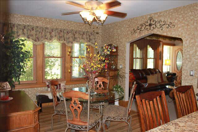 3173 North Custer Road Monroe, MI 48162 - Photo 8 of 25