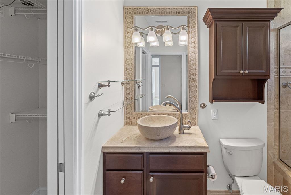 709 Wind Rivers Drive, Unit B Grafton, IL 62037 - Photo 25 of 68 Gallery Image 25
