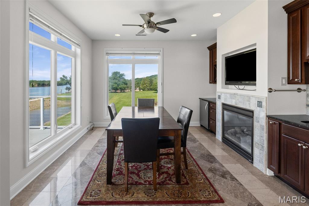 709 Wind Rivers Drive, Unit B Grafton, IL 62037 - Photo 27 of 68 Gallery Image 27