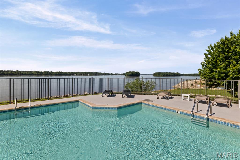 709 Wind Rivers Drive, Unit B Grafton, IL 62037 - Photo 52 of 68 Gallery Image 52