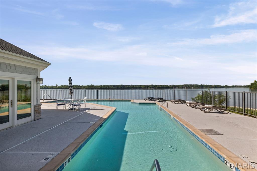 709 Wind Rivers Drive, Unit B Grafton, IL 62037 - Photo 53 of 68 Gallery Image 53