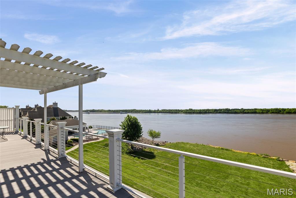 709 Wind Rivers Drive, Unit B Grafton, IL 62037 - Photo 10 of 68 Gallery Image 10