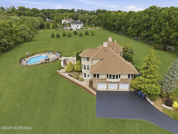 $1,724,999 | 440 Fawns Run, Morganville, NJ 07751