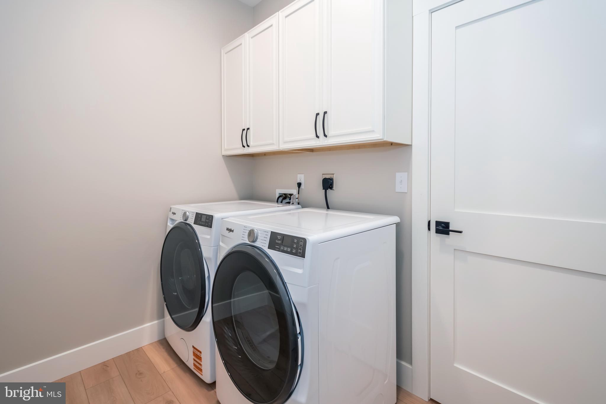 71 Walnut Ridge Grantsville, MD 21536 - Photo 41 of 55 a utility room with dryer and washer