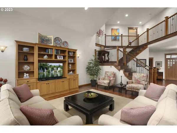 $2,500,000 | 4185 Southwest Lafollett Road, Cornelius, OR 97113