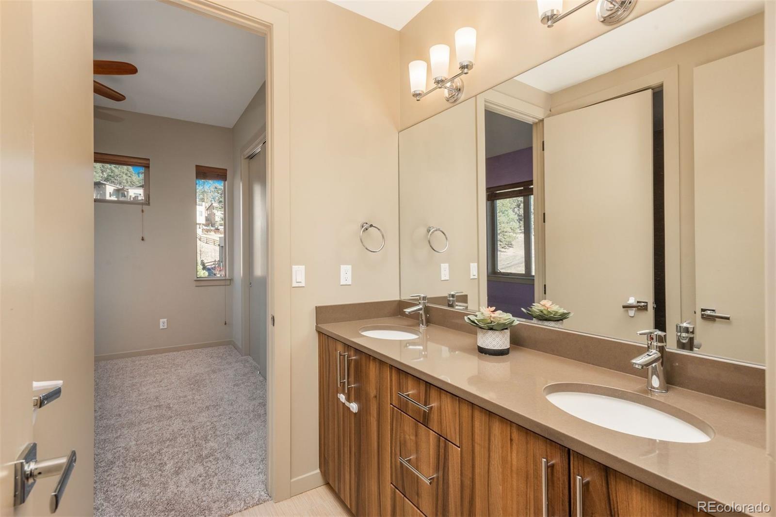 28505 Tepees Way Evergreen, CO 80439 - Photo 19 of 36