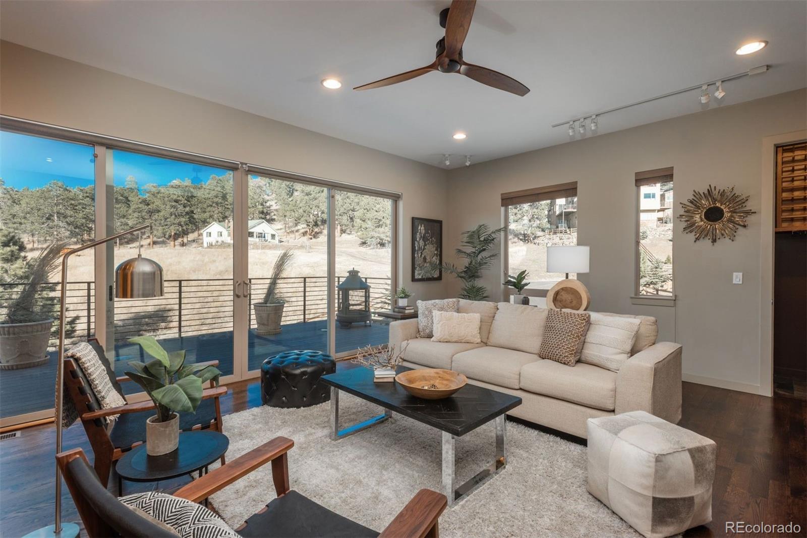 28505 Tepees Way Evergreen, CO 80439 - Photo 4 of 36