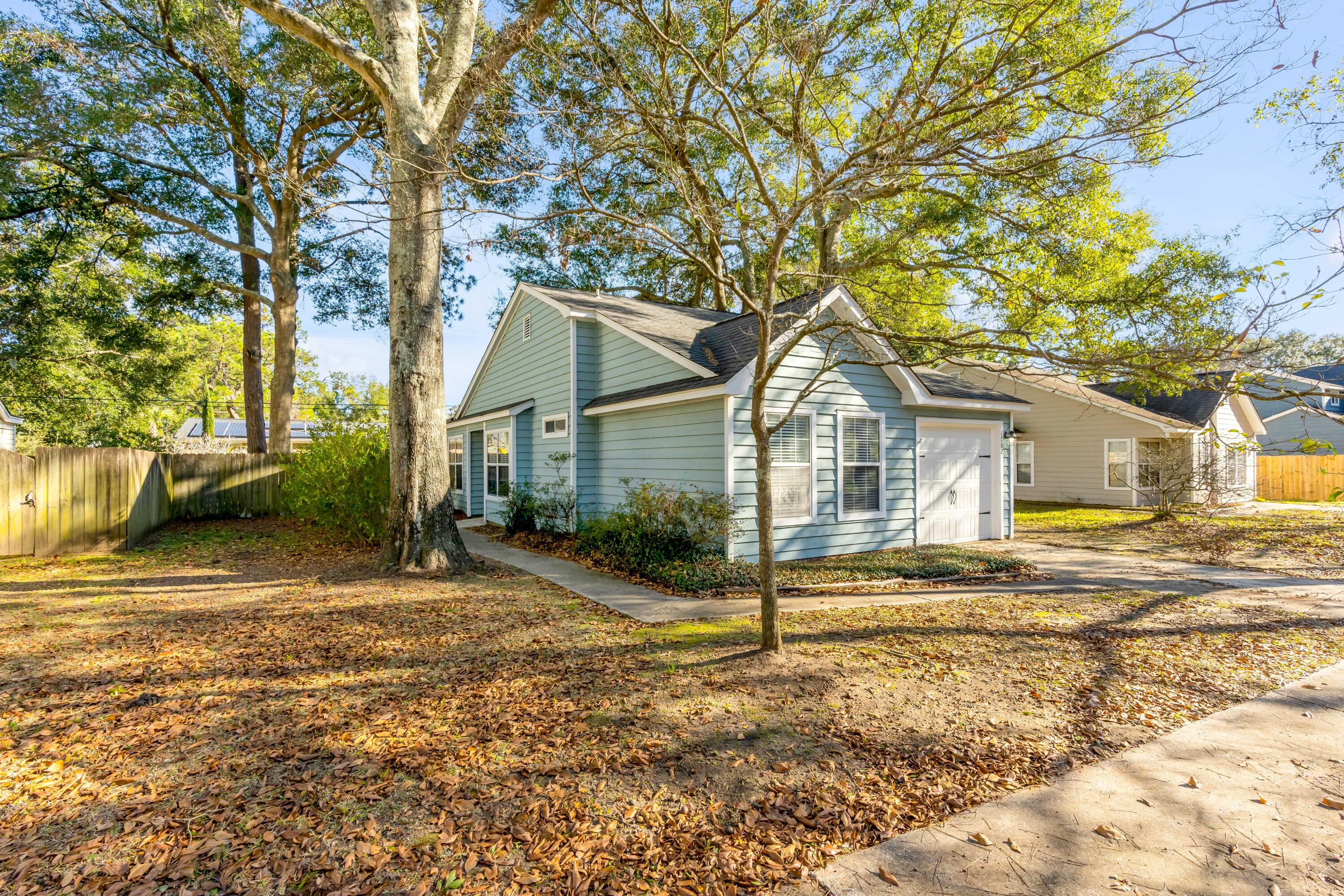 1082 Secessionville Road Charleston, SC 29412 - Photo 28 of 30 1082Sucessionville_NickCannPhoto