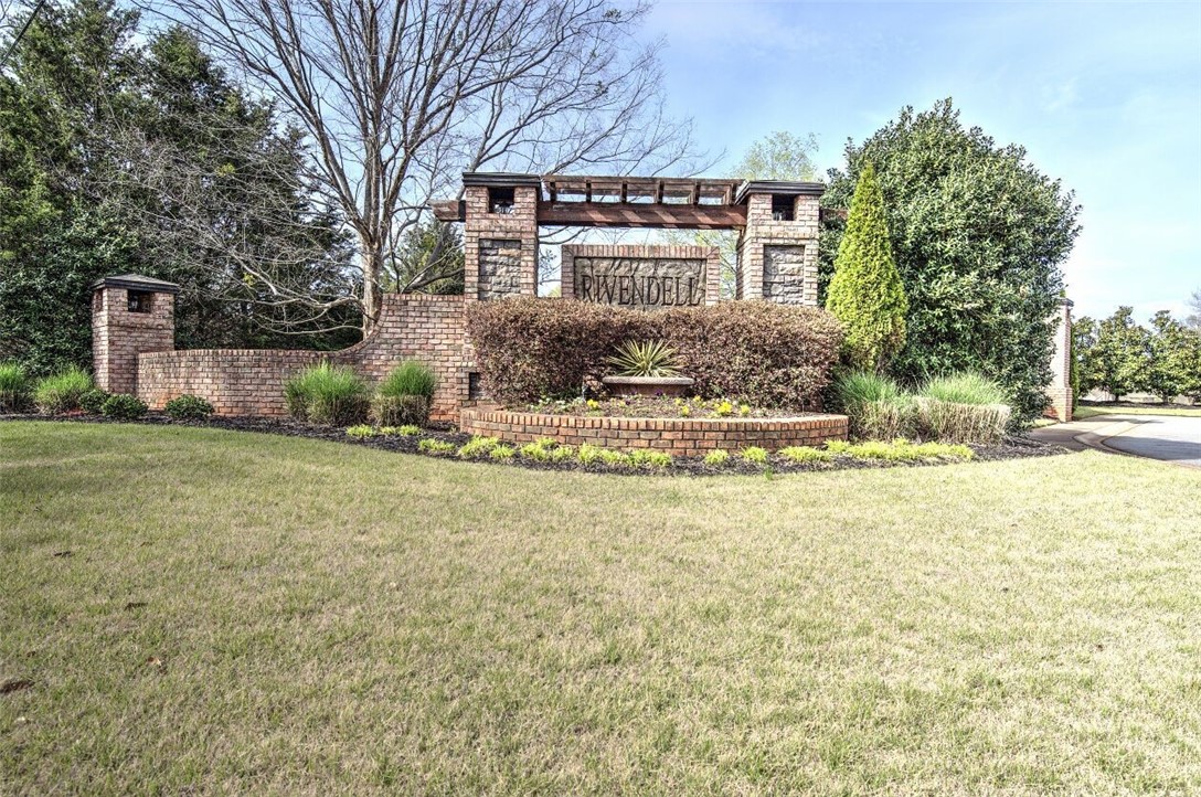 108 Bree Drive Anderson, SC 29621 - Photo 35 of 43 Rivendell Entry
