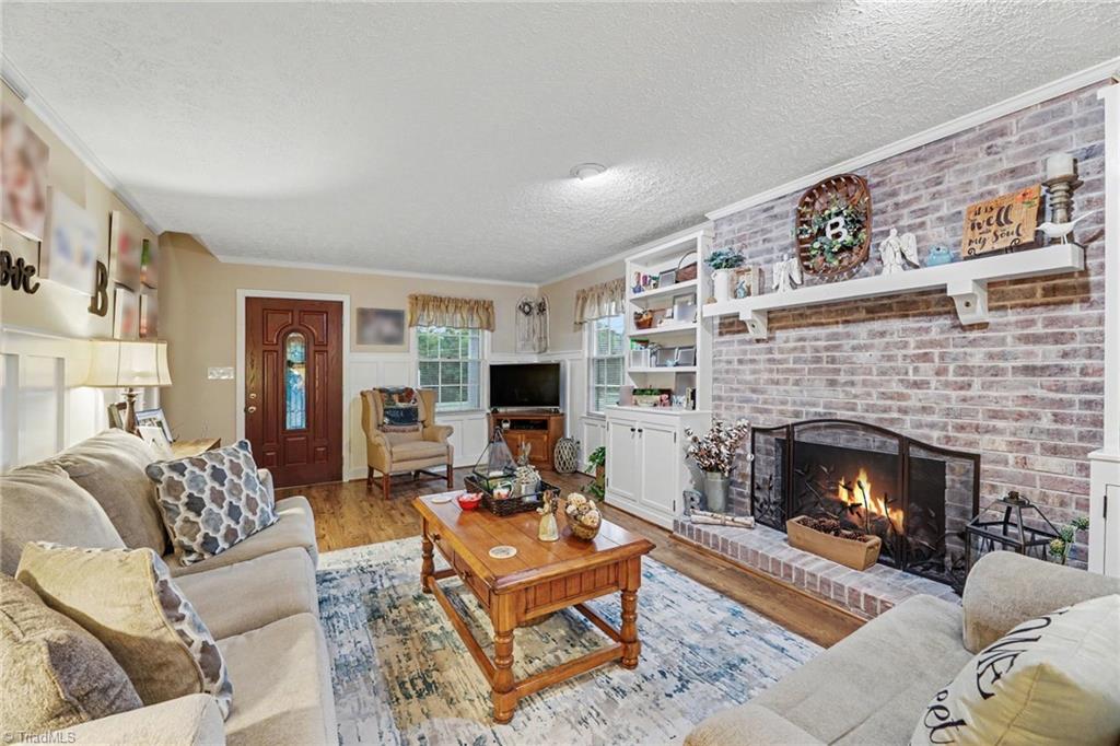 329 Pine Road Eden, NC 27288 - Photo 7 of 25