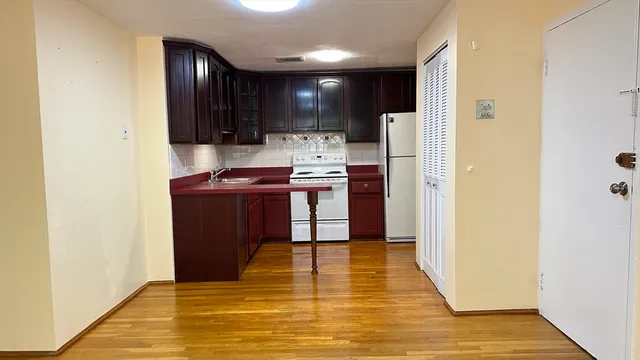 $2,350 | 357 Faneuil Street, Unit 12, Boston, MA 02135