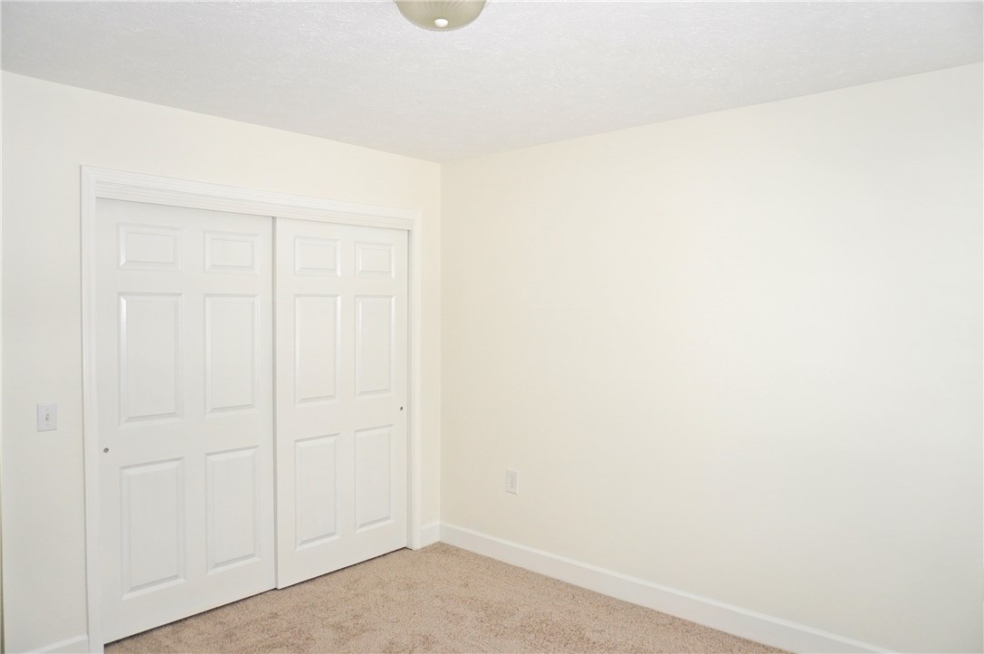 19 Split Rail Rochester, NY 14625 - Photo 11 of 24