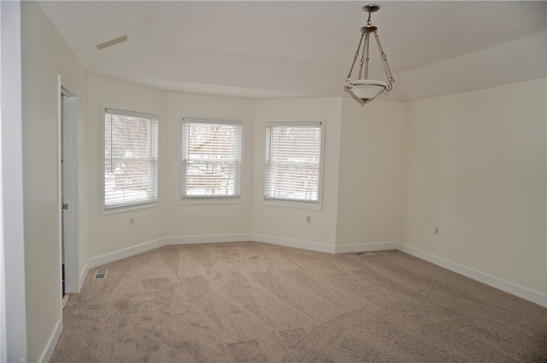 19 Split Rail Rochester, NY 14625 - Photo 13 of 24