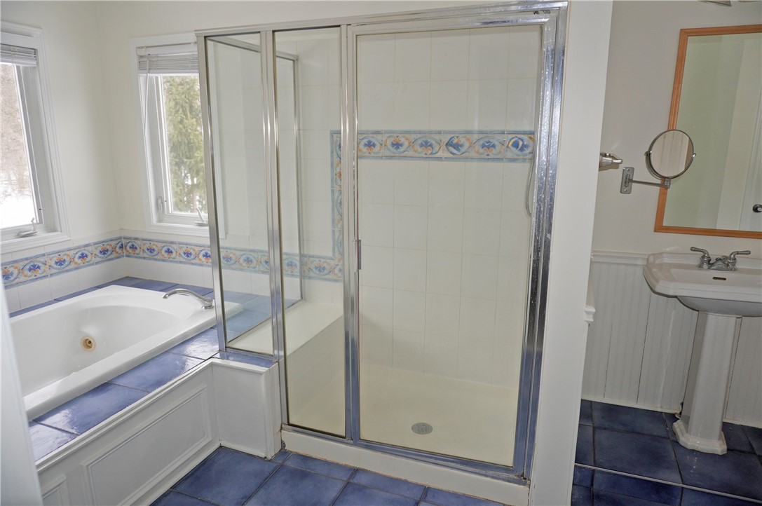 19 Split Rail Rochester, NY 14625 - Photo 8 of 24