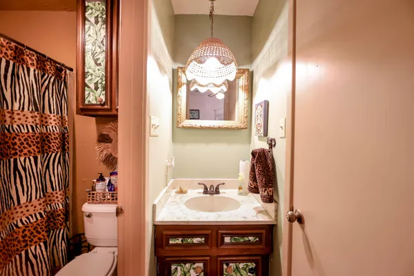 $428,900 | 5 Tanglewood, Ransom Canyon, TX 79366