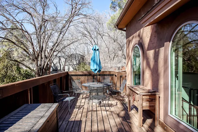 $440,000 | 5 Tanglewood, Ransom Canyon, TX 79366