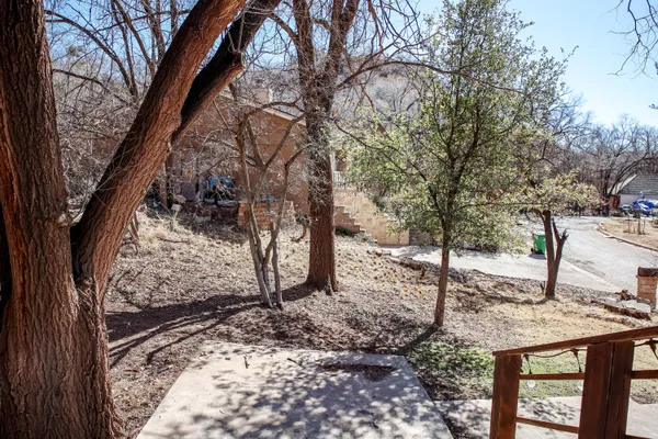 $428,900 | 5 Tanglewood, Ransom Canyon, TX 79366