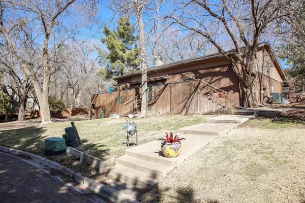 $428,900 | 5 Tanglewood, Ransom Canyon, TX 79366