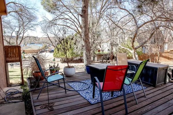 $428,900 | 5 Tanglewood, Ransom Canyon, TX 79366