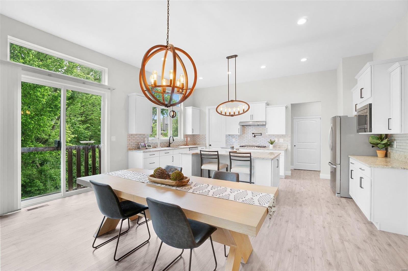 408 Tomahawk Ridge Court St. Charles, MO 63301 - Photo 15 of 36