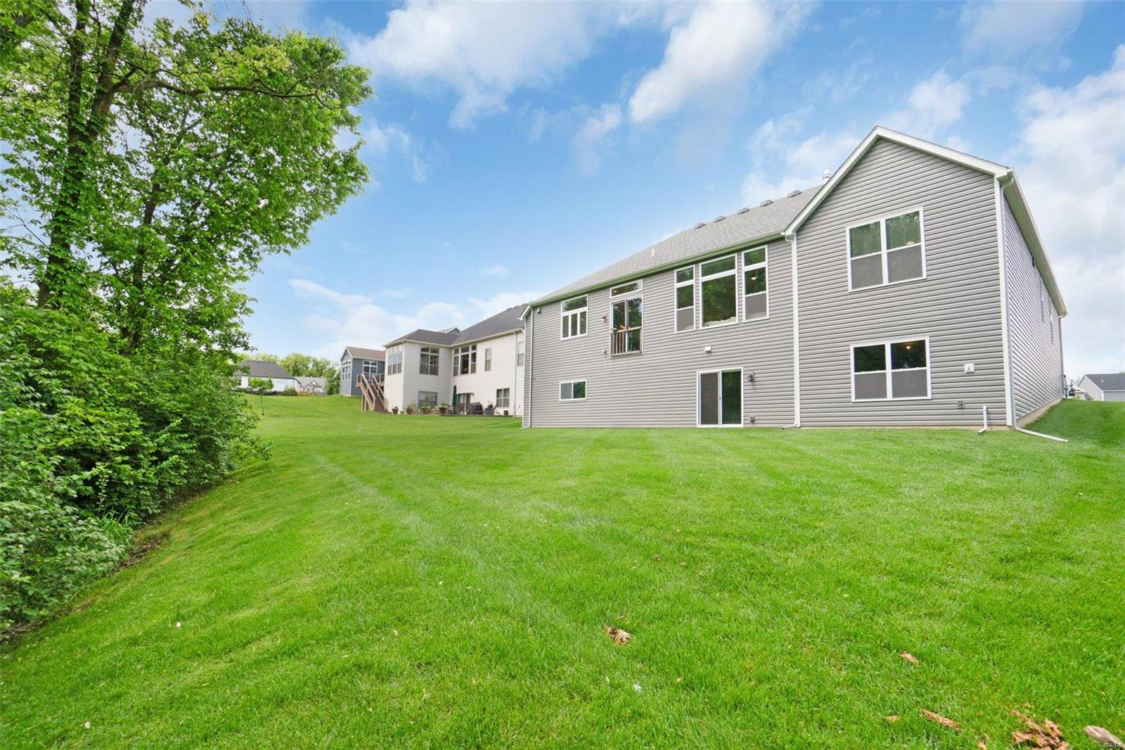 408 Tomahawk Ridge Court St. Charles, MO 63301 - Photo 31 of 36