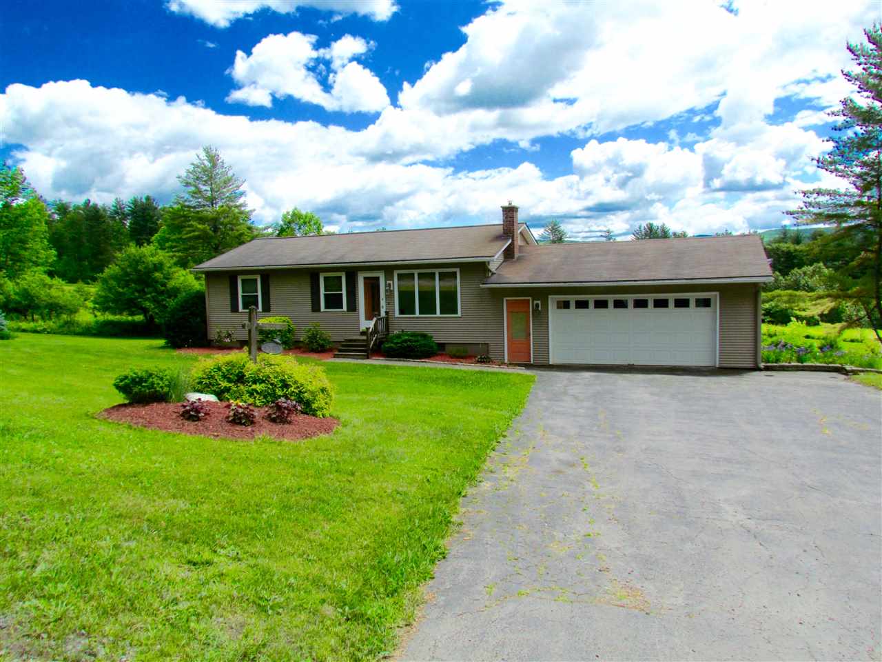 3277 Country Club Road Plainfield, VT 05667 - Photo 19 of 40