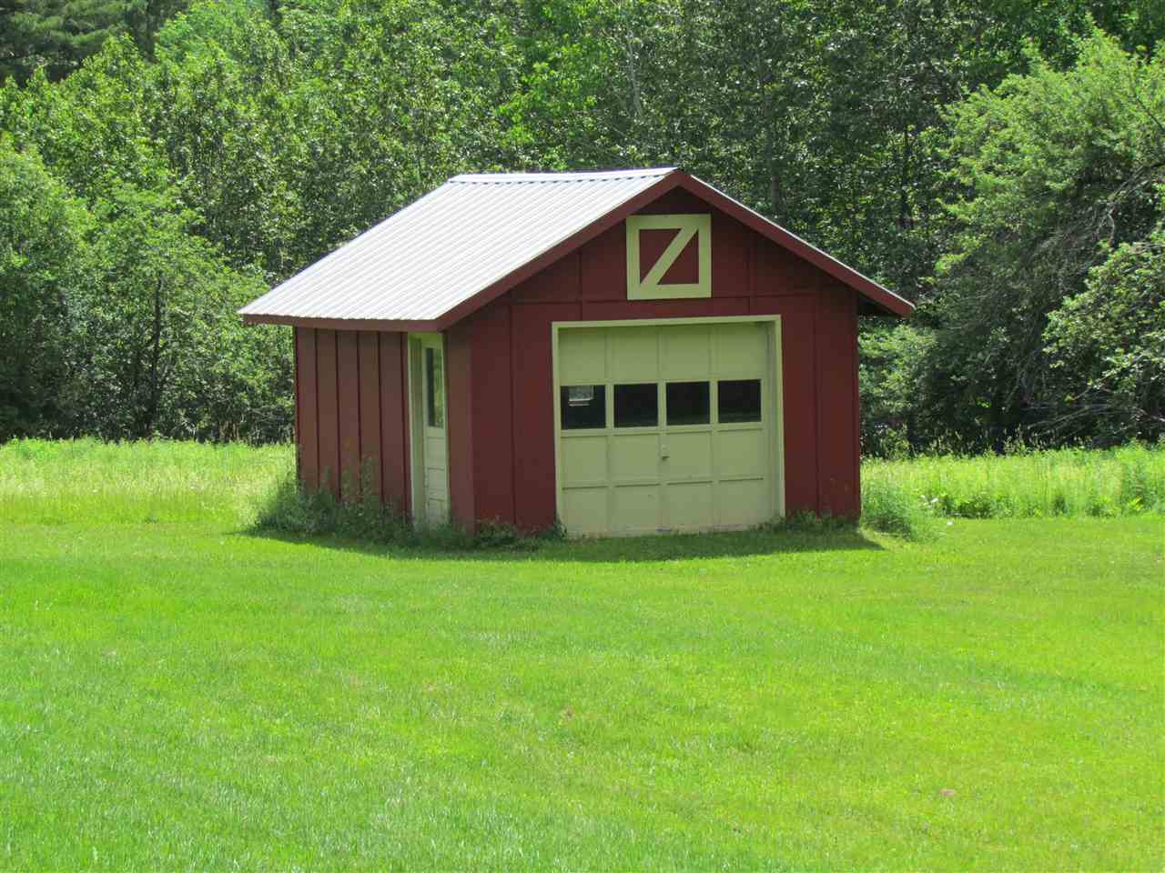 3277 Country Club Road Plainfield, VT 05667 - Photo 27 of 40