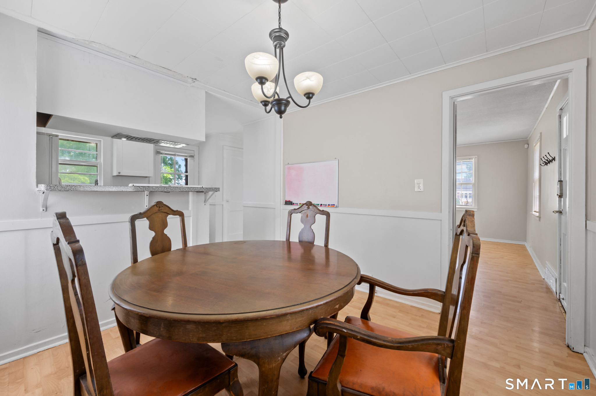 4 Waddell Road Manchester, CT 06040 - Photo 6 of 32