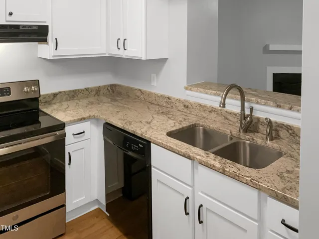 $175,000 | 3706 Chimney Ridge Place, Unit 8, Durham, NC 27713