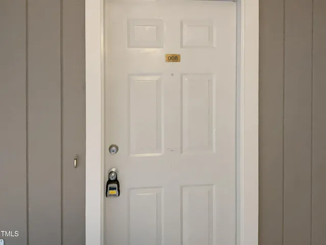 $175,000 | 3706 Chimney Ridge Place, Unit 8, Durham, NC 27713