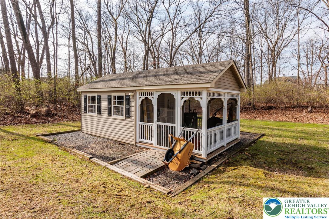 369 Manor Drive Nazareth, PA 18064 - Photo 12 of 59