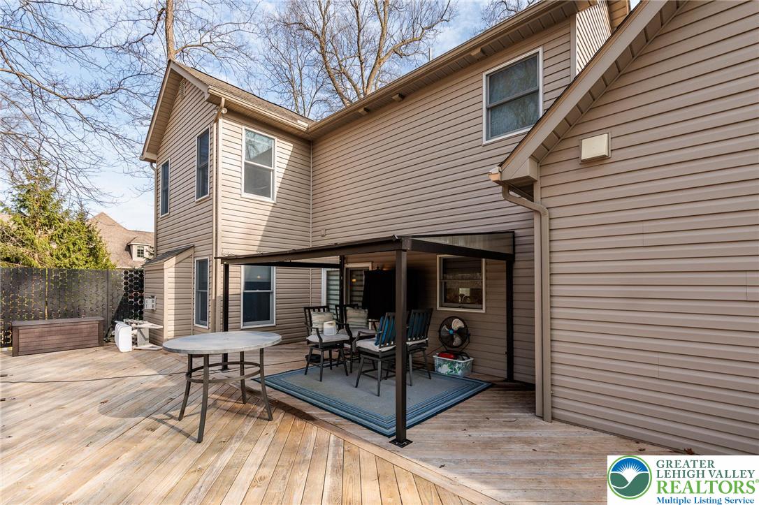 369 Manor Drive Nazareth, PA 18064 - Photo 14 of 59