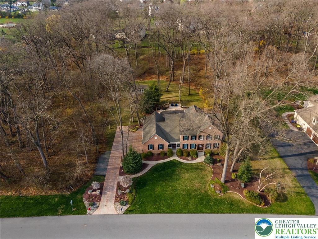 369 Manor Drive Nazareth, PA 18064 - Photo 2 of 59