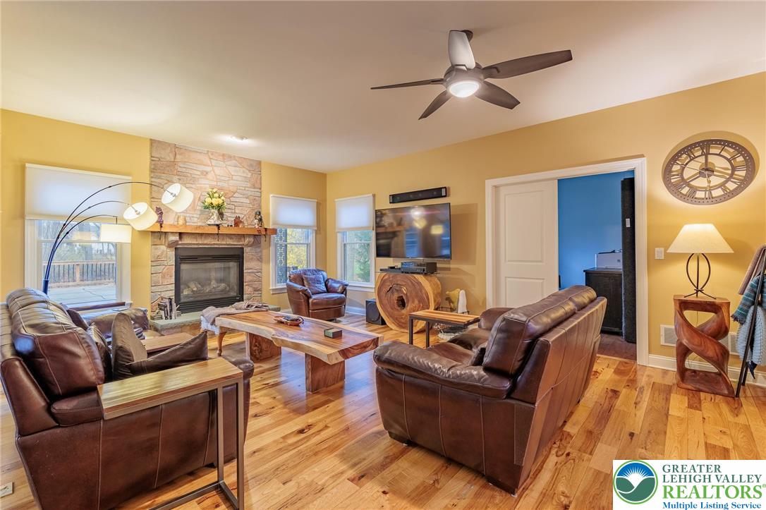 369 Manor Drive Nazareth, PA 18064 - Photo 23 of 59