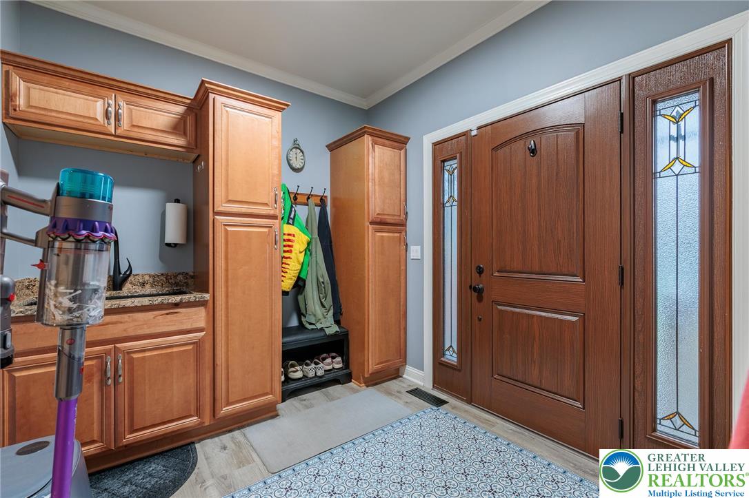 369 Manor Drive Nazareth, PA 18064 - Photo 32 of 59