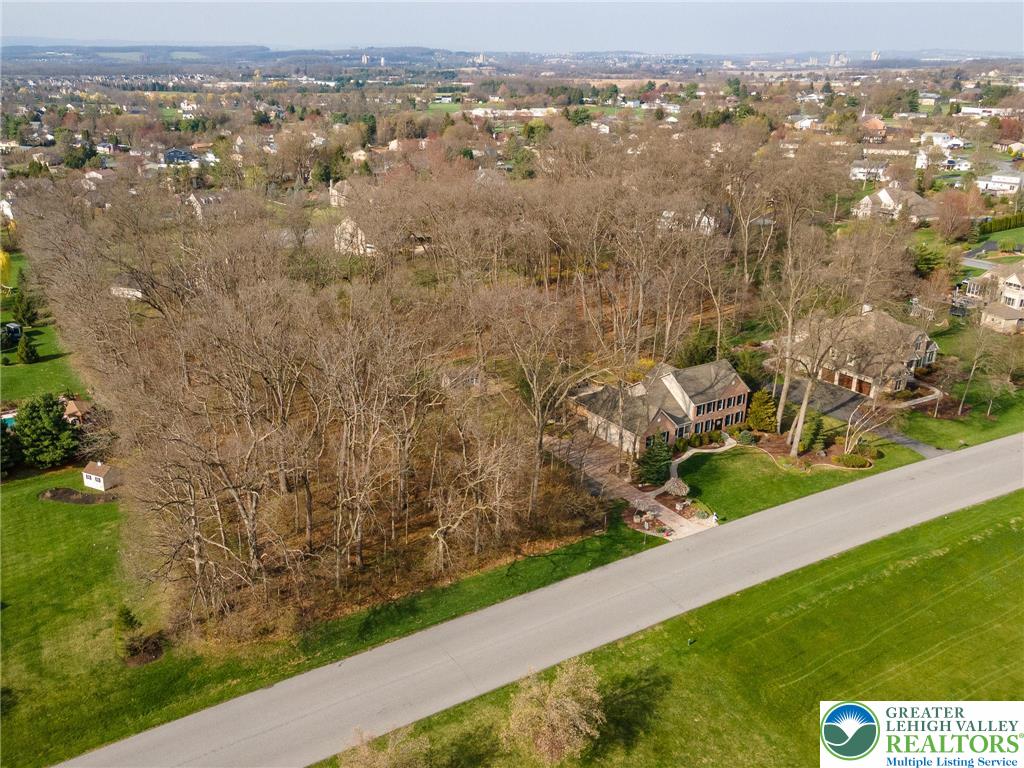 369 Manor Drive Nazareth, PA 18064 - Photo 5 of 59 additional lot