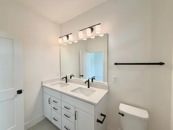 $3,150 | 15190 Groveside Road, Winter Garden, FL 34787