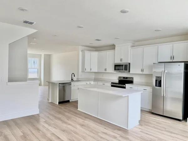 $3,150 | 15190 Groveside Road, Winter Garden, FL 34787