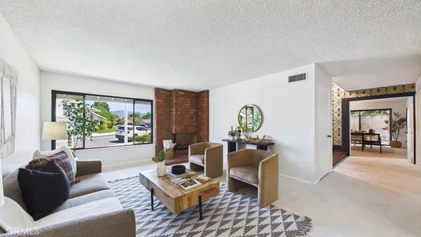 $989,000 | 24187 Avenida Crescenta, Valencia, CA 91355