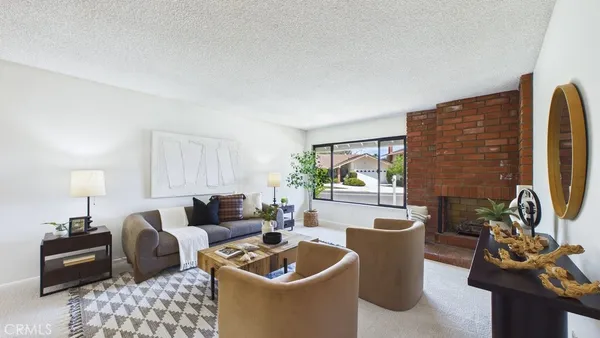 $989,000 | 24187 Avenida Crescenta, Valencia, CA 91355