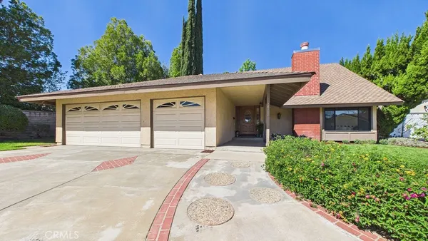$989,000 | 24187 Avenida Crescenta, Valencia, CA 91355