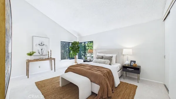 $989,000 | 24187 Avenida Crescenta, Valencia, CA 91355