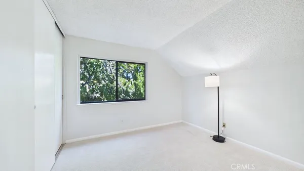 $989,000 | 24187 Avenida Crescenta, Valencia, CA 91355