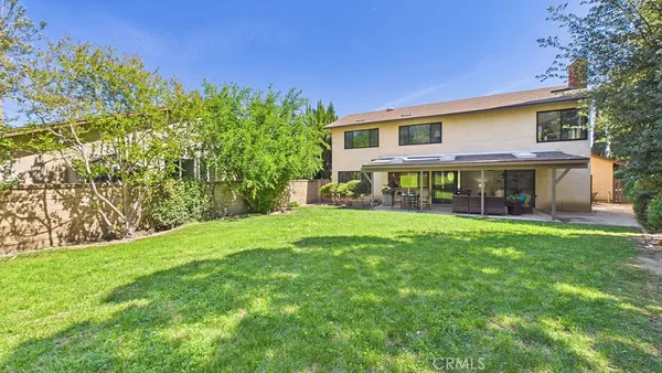 $989,000 | 24187 Avenida Crescenta, Valencia, CA 91355