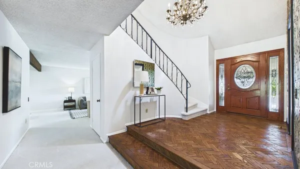 $989,000 | 24187 Avenida Crescenta, Valencia, CA 91355