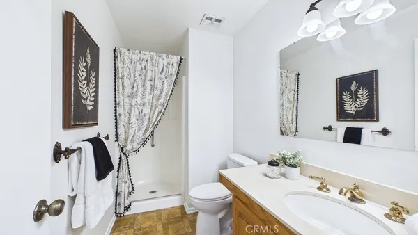 $989,000 | 24187 Avenida Crescenta, Valencia, CA 91355